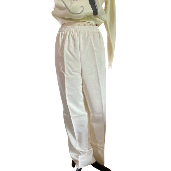 Alfred Dunner Womens 14 Petite Proportioned Short Cream Corduroy Pants - Picture 7 of 7